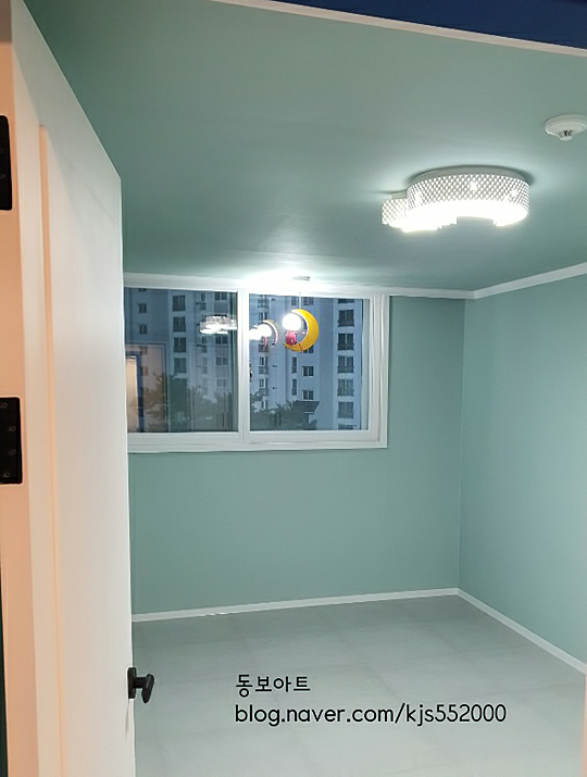 025.jpg